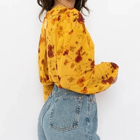 Aritzia Wilfred Cairo Gold/Raspberry Talmont Bodysuit - Picture 3 of 12